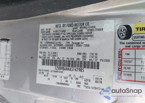 2010 Ford Mustang V6/V6 Premium z USA, uszkodzony, nr VIN 1ZVBP8AN4A5147985